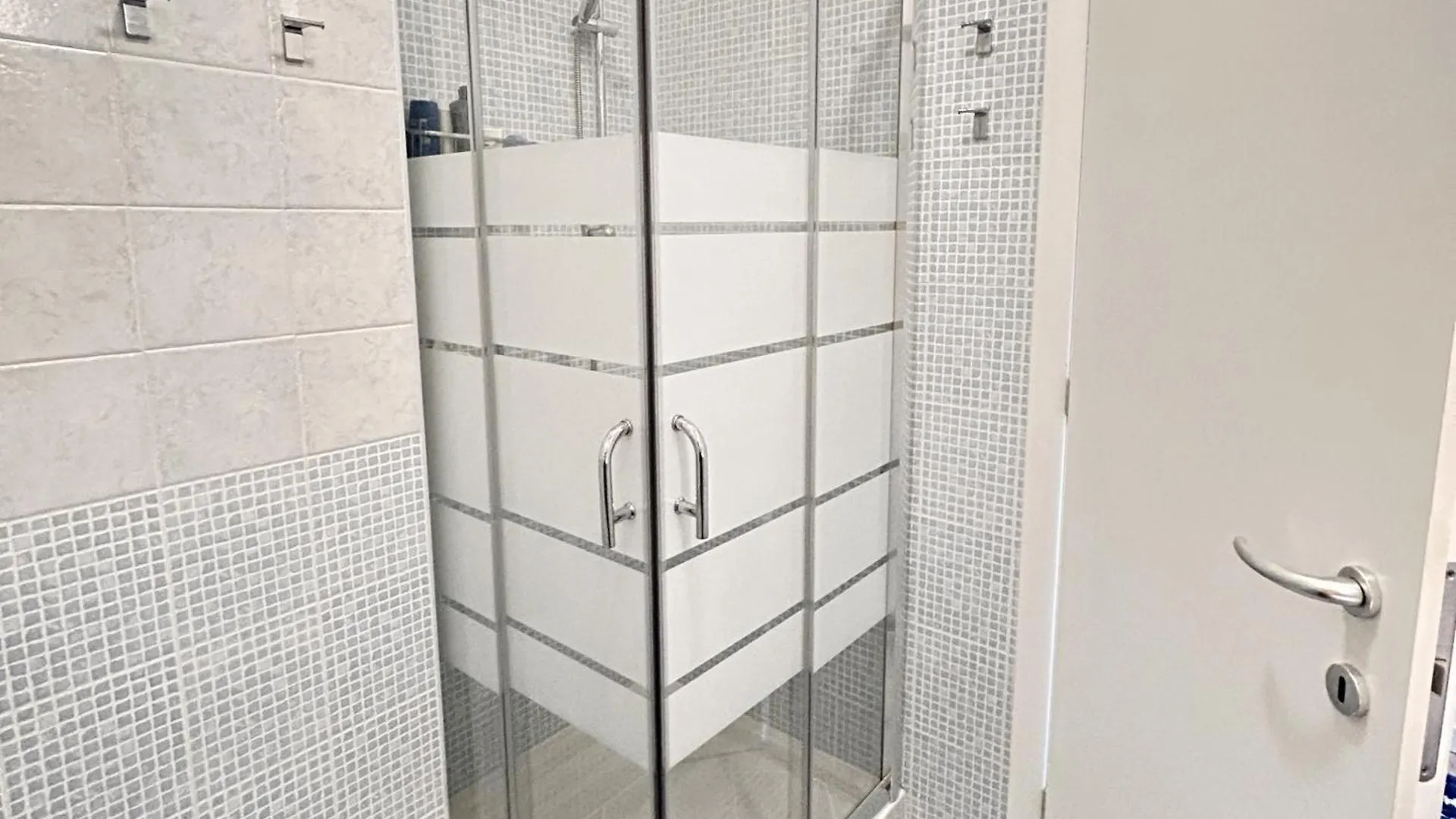 Garda Blue Home Sul Lago - Con Piscina, Solarium E Box Toscolano Maderno